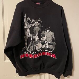 Vintage 1996 Loony Tunes x Nebraska Huskers Crewneck Sweatshirt Made in USA Size
